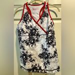 Tek Gear  white black red workout top activewear - floral design - size medium Photo 3