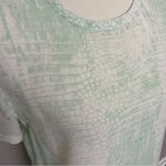 Equipment Femme Top Short Sleeve 100% Silk Reptile Snake Print Green Cream Photo 2