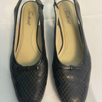 Trotters Lucy Womens Black Narrow Slingback Flats Shoes 8N Bin2 Size 8 Photo 0