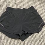 Lululemon Hotty Hot Short 2.5” Photo 0