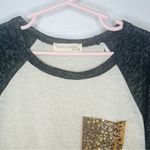 Twenty Second  22nd Long Sleeve Raglan Tee Gold Sequin Pocket Cream 10 / 11 Photo 1