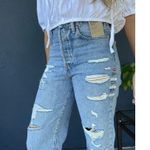 Levi's Ribcage High Rise Destructed Straight Jeans in Wash Haleys Comment US 28 Photo 4
