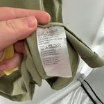 Denim & Co Olive Green V Photo 3