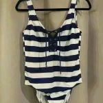 Women’s Navy Blue Mossimo One Piece Bathing Suit Photo 0