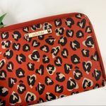 Stella & Dot  Wild Hearts Tech Clutch Photo 2