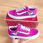 Vans Old Skool Shoe Suede Floral
Fuchsia Women's Size 8.5 US
VNOA4BV5TPK Photo 5