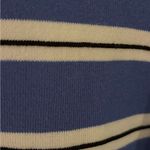 Carlisle Knit Top Women's 3/4 Sleeve Stretch. Size medium. Blue striped Photo 1