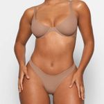 SKIMS Fits Everybody Plunge Bra NWT 36A Photo 0