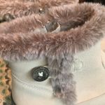 Khombu  Women's Iris All Weather Leather/Faux Fur Cream ankle boots Photo 1