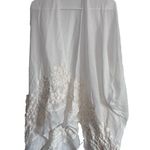 Women's White Machine Photo 1