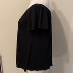 Socialite •• On/off shoulder black tee - so cute💕 Photo 4