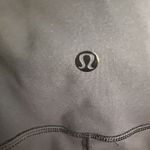 Lululemon Women’s Vent It Out Crop Leggings Size 6 Black Yoga Workout Sheer Leg Photo 5