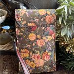 Patricia Nash Authentic  Floral Leather Flap snap card/Phone crossbody Photo 3