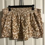 Brown and white printed shorts Size XL Photo 0