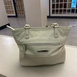 Stone Mountain Accessories Cream Shoulder Bag Photo 3