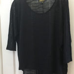 Absolutely Famous FINAL MARKDOWN Ladies  top large Photo 0