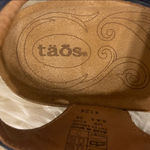 Taos Footwear Women's Multicolor Sandals size 39 USA 8.5 excellent condition Red Photo 1