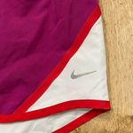 Nike  Dri Fit Women’s SZ‎ S White/Hot Pink Twisted Tempo Shorts Photo 5