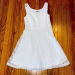 Alythea NEW FRANCESCA’S White Lace Sleeveless Party Dress Photo 0