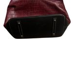 Dooney & Bourke Elegant Red Crocodile-Embossed Women's Bag Photo 3