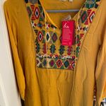 NWT Max‎ Mustard Tunic with Geometric Embroidery Yellow Size M Photo 3