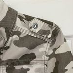 Kensie Women's Camouflage Utility Jacket in Olive Greens Size S Photo 2