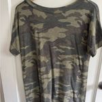 BOMBOM Camouflage Print V Photo 2