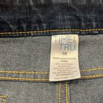 Time And Tru  women’s jean shorts size 16 . Photo 1