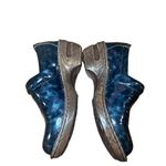 BOC Born concept woman's blue patent leather clogs size 8M Photo 5