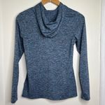 Nike  Hooded Lightweight Athletic Workout Top Woman’s Size XS Blue Black Heather Photo 2