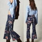 We The Free Women’s Youthquake Printed Crop Flare Pants Jeans Multicolor 25 Photo 1