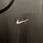 Nike Women’s Running Black Performance T Shirt Size Large Black Photo 3