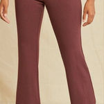 Amour Vert  Beatrice cropped flare pants maroon‎ Photo 0