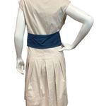 BCBG Maxazria Women’s Sz 8 Khaki dress with Blue Sash Photo 5
