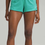 Lululemon  Hotty Hot High-Rise Lined Short 2.5" Size 10 - Kelly Green Photo 0