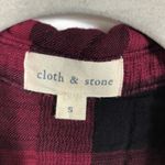 Cloth & Stone  plaid button up top‎ Photo 4