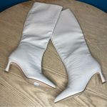 Steve Madden  Lavan Croc-Embossed Ivory Leather Kitten Heel Boots Women’s Size 5 Photo 8