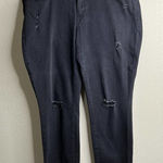 Old Navy  Rockstar Black Wash Distressed Jeans Women's Size 16‎ Regular Photo 0