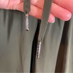 Lululemon On The Fly Jogger Women's Size 4 Olive Green Cuffed Hem Pull On 28” Photo 2