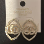 Gold Teardrop Filigree Earrings Photo 0