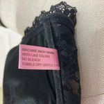 Black sequin lace Bandeau bra, junior large stretch, removable cup pads Size undefined Photo 5