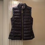 Lilly Pulitzer Elana Puffer Vest in onyx size XS Photo 1