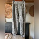 House of Harlow x REVOLVE Ale Jogger in Heather Grey xs Gray Photo 5