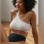 Urban Outfitters  Out From Under Higher Love Seamless Bra Top M/L Women’s Ivory Photo 0