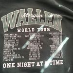 Morgan Wallen official sweatshirt Green Size M Photo 1