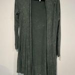 Alya Francesca’s grey ribbed waterfall cardigan Photo 0