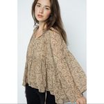 VICI SCOTTSDALE FLUTTER SLEEVE BLOUSE Photo 11