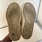 VEJA Recife Velcro Strap Sneakers in White and Pink Photo 6