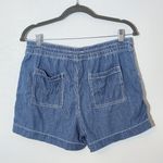 Loft Blue Striped Chambray Shorts Size Small Preppy Striped Shorts Photo 4