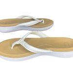 REEF Women's Size 9 Cushion Cloud White Tan Flip Flops Sandals Slip-Ons Photo 3